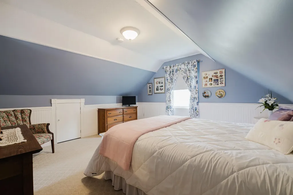 335 Sherwood Street Portland ME 04103