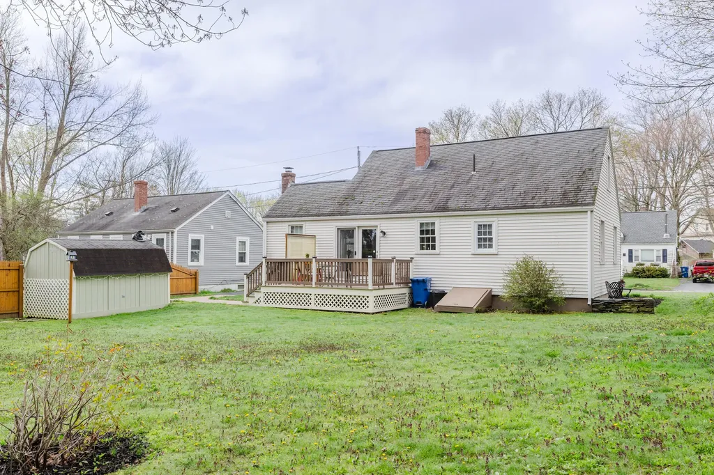 335 Sherwood Street Portland ME 04103