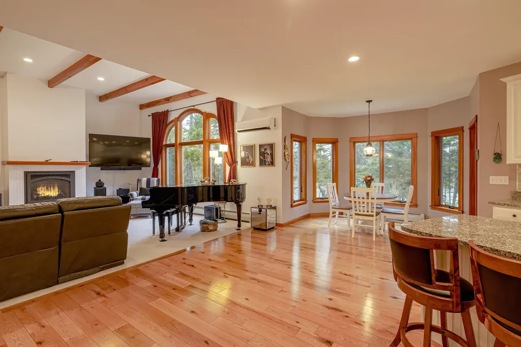 24 Coves End Drive Deer Isle ME 04627