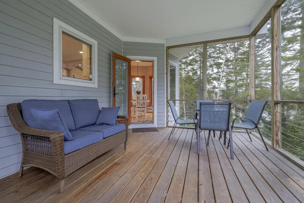 24 Coves End Drive Deer Isle ME 04627