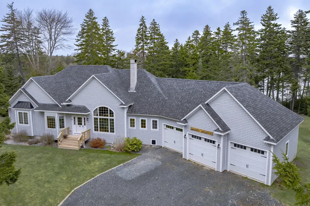 24 Coves End Drive Deer Isle ME 04627