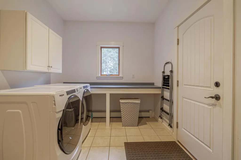 24 Coves End Drive Deer Isle ME 04627