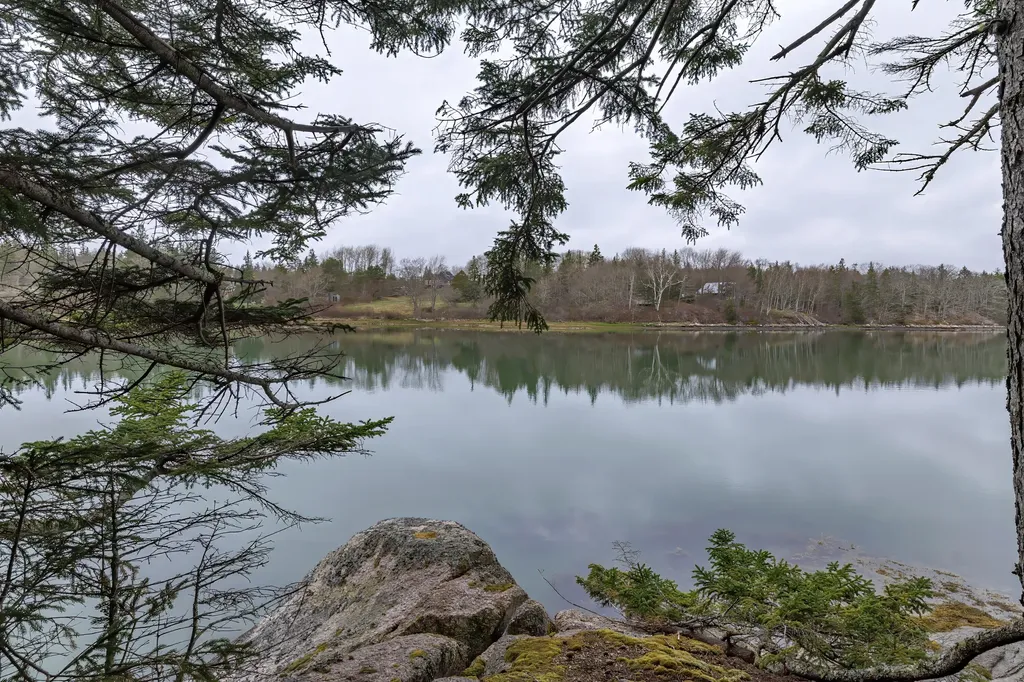 24 Coves End Drive Deer Isle ME 04627