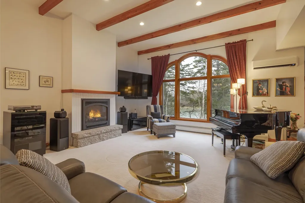 24 Coves End Drive Deer Isle ME 04627