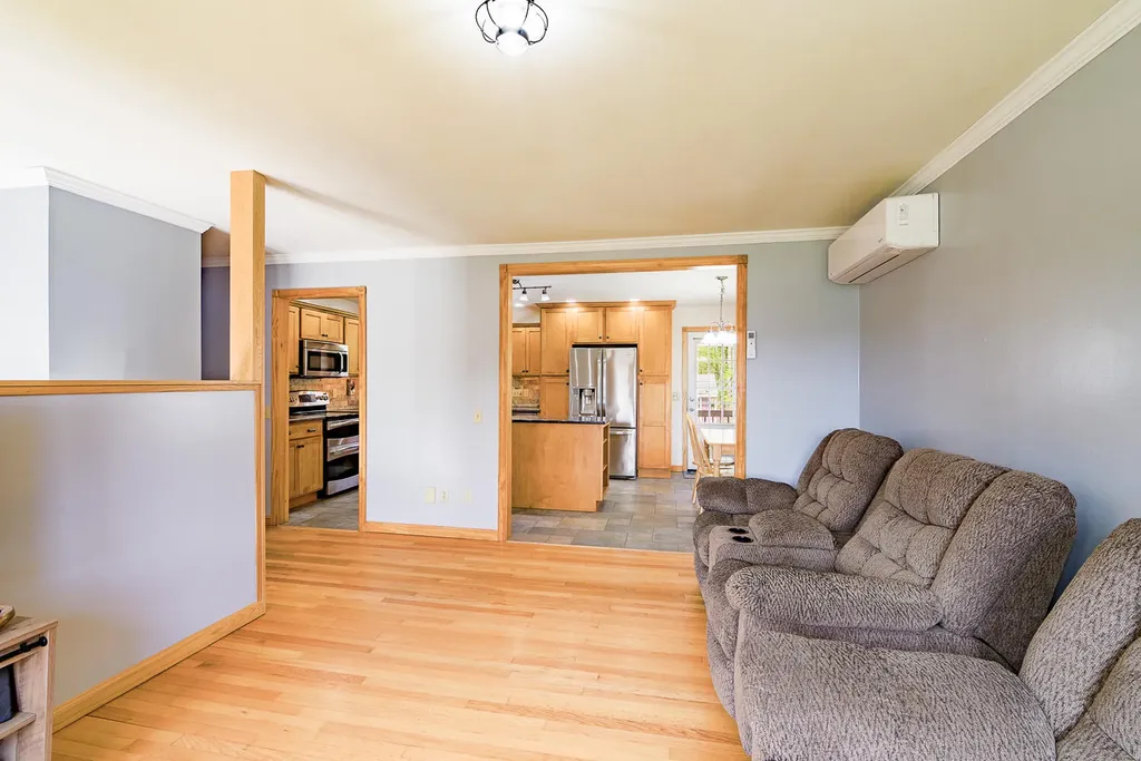 21 Sanford Avenue Old Town ME 04468