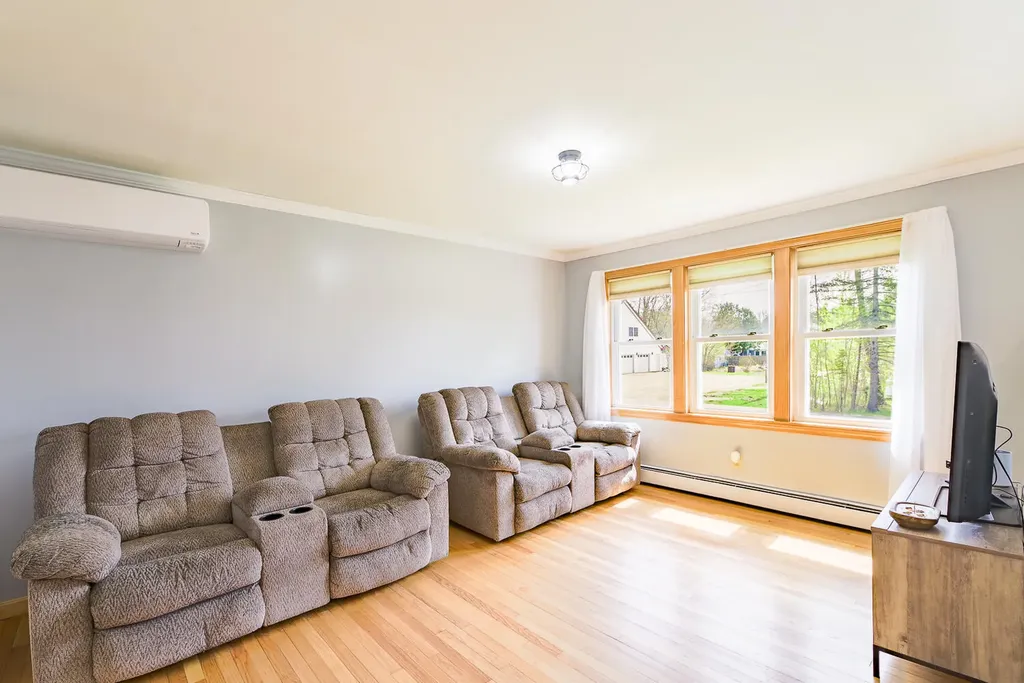 21 Sanford Avenue Old Town ME 04468