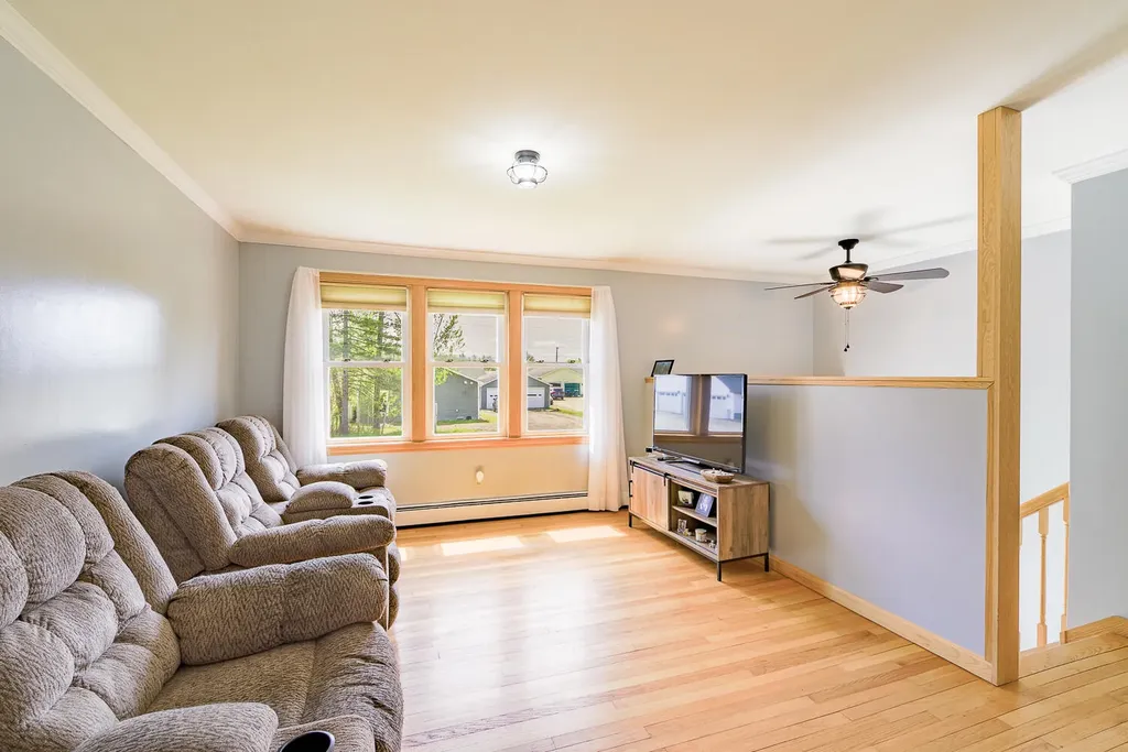 21 Sanford Avenue Old Town ME 04468