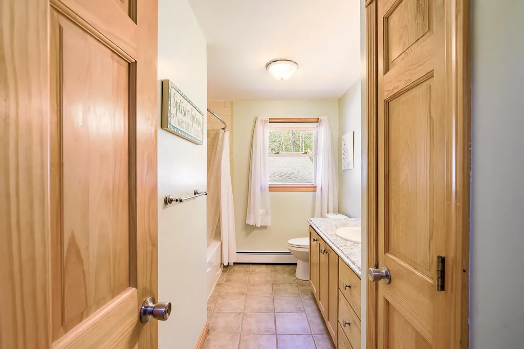 21 Sanford Avenue Old Town ME 04468
