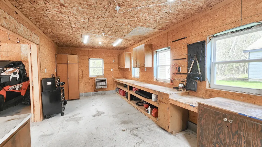 21 Sanford Avenue Old Town ME 04468