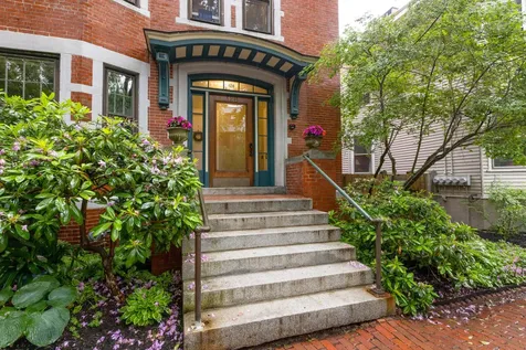 126 Neal Street Portland ME 04102