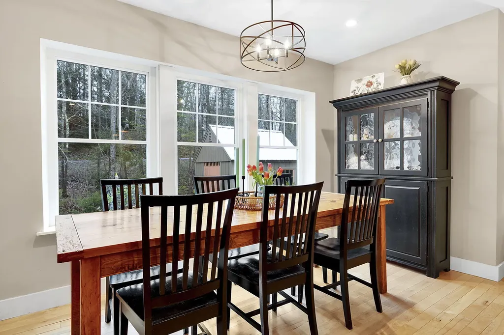 9 Intervale Road Freeport ME 04032