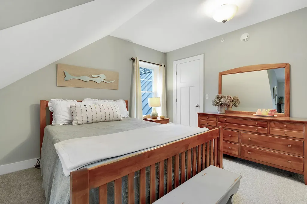 9 Intervale Road Freeport ME 04032