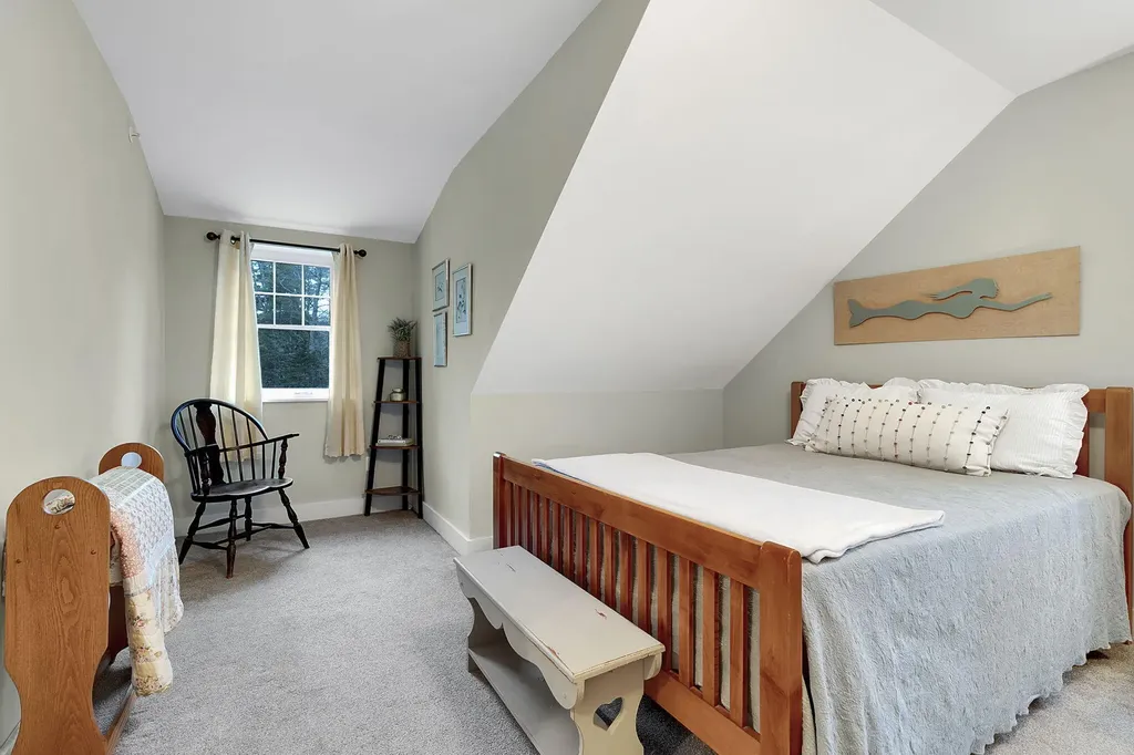 9 Intervale Road Freeport ME 04032
