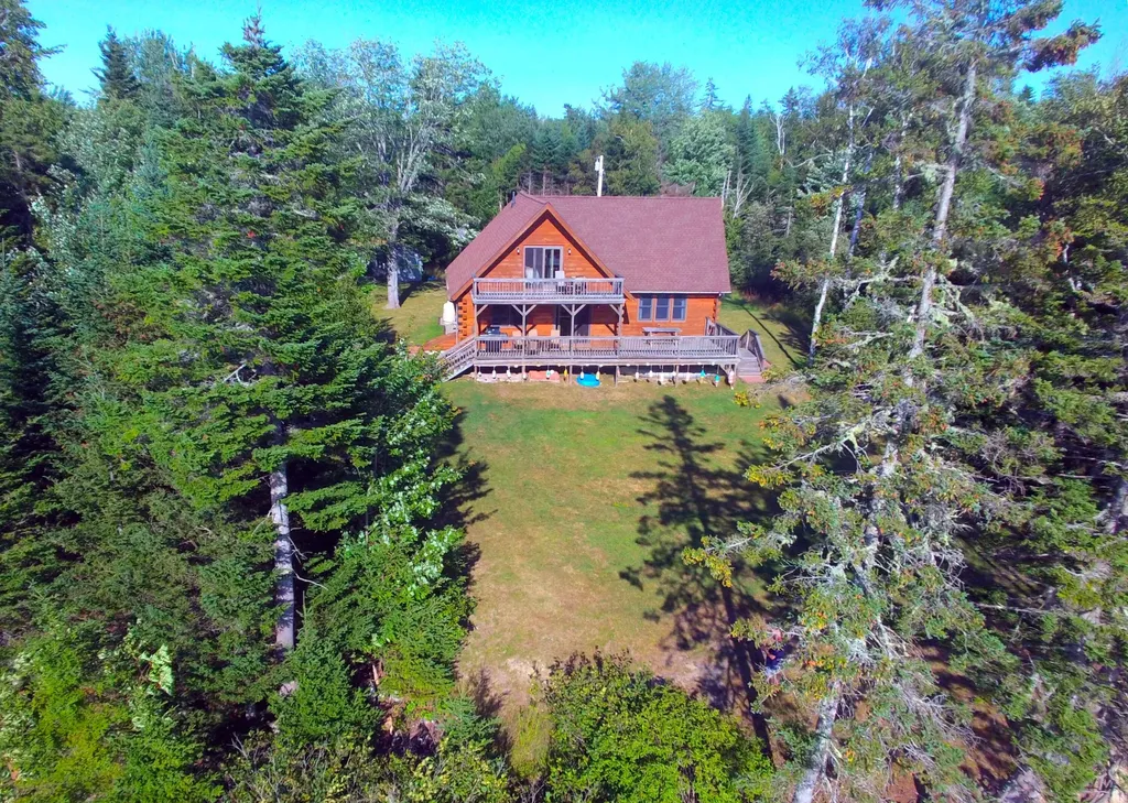 58 Woodpecker Lane Harrington ME 04643