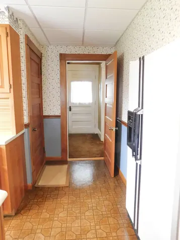 25 Pine Street Dexter ME 04930