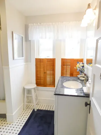 25 Pine Street Dexter ME 04930