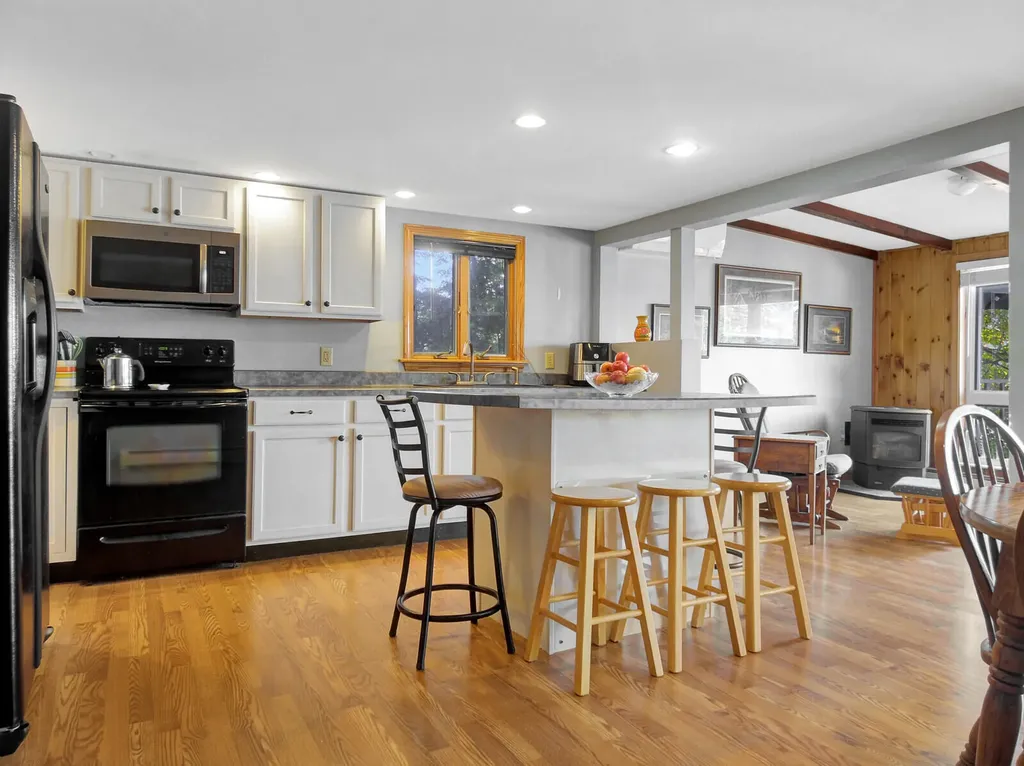 95 Rocky Shore Lane Oakland ME 04963