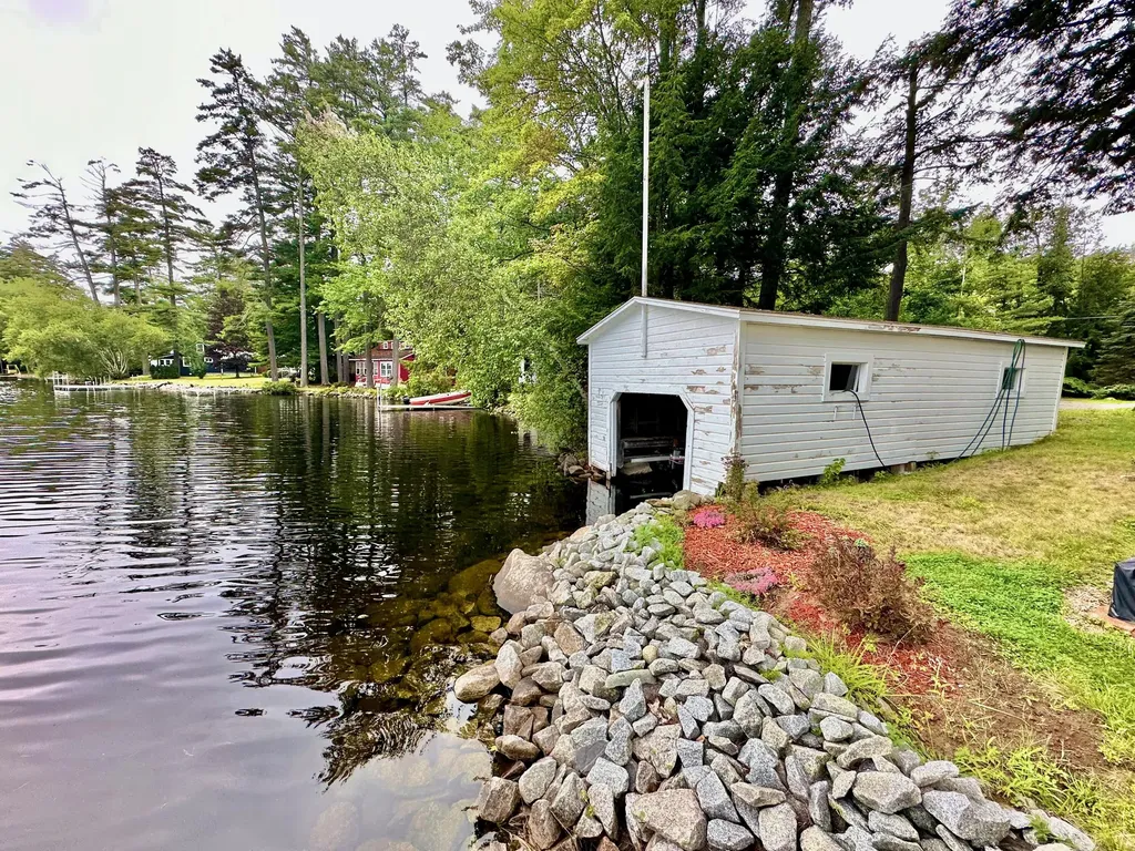 95 Rocky Shore Lane Oakland ME 04963