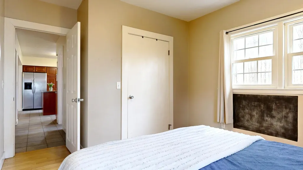 52 Robie Street Gorham ME 04038