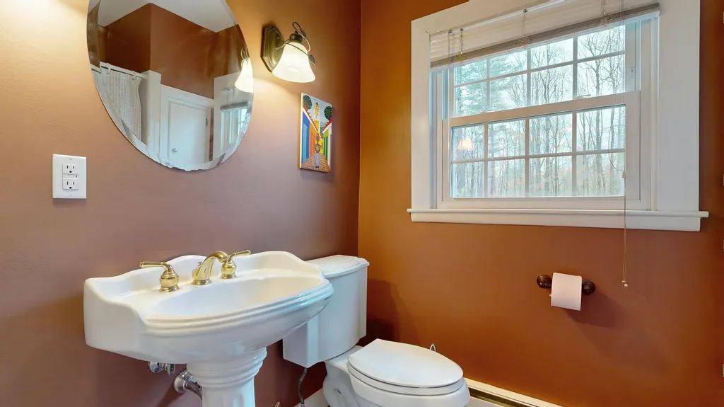 52 Robie Street Gorham ME 04038