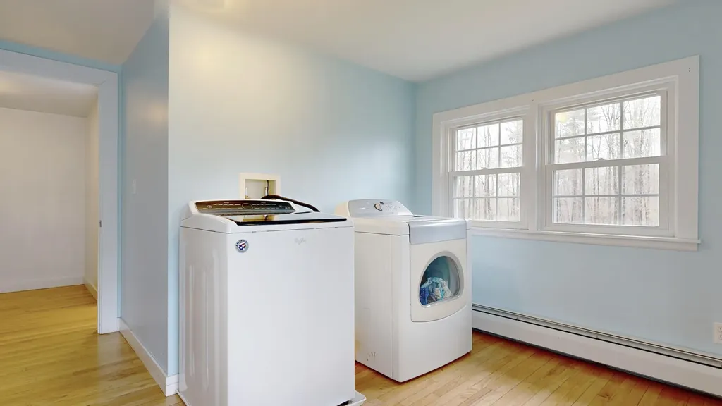 52 Robie Street Gorham ME 04038