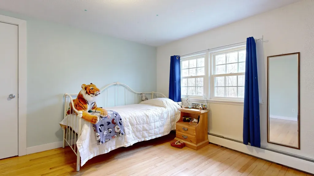 52 Robie Street Gorham ME 04038