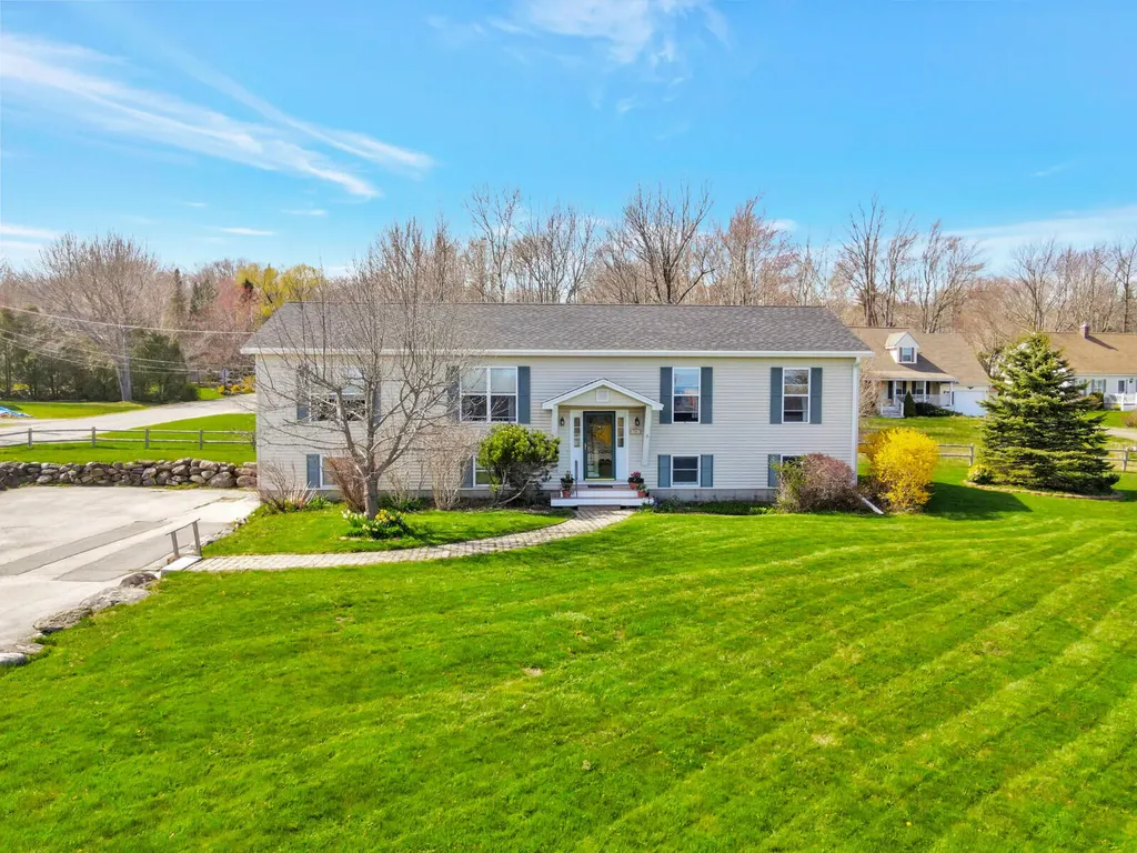 76 Acadia Drive Rockland ME 04841