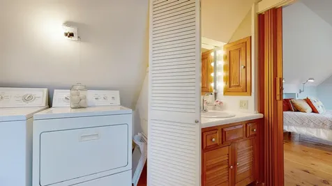 178 Spiller Hill Road Raymond ME 04071