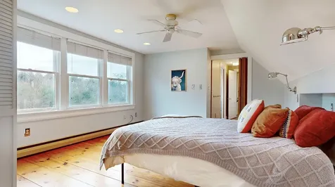 178 Spiller Hill Road Raymond ME 04071