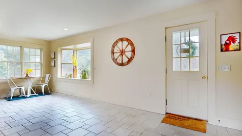 178 Spiller Hill Road Raymond ME 04071