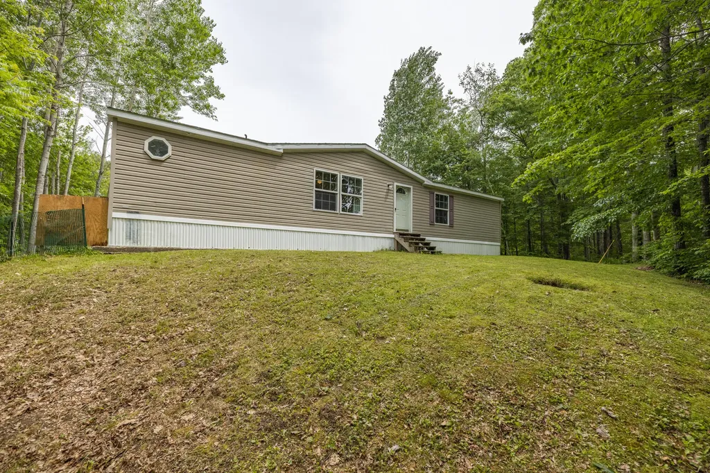 105 Adolph Drive Sabattus ME 04280