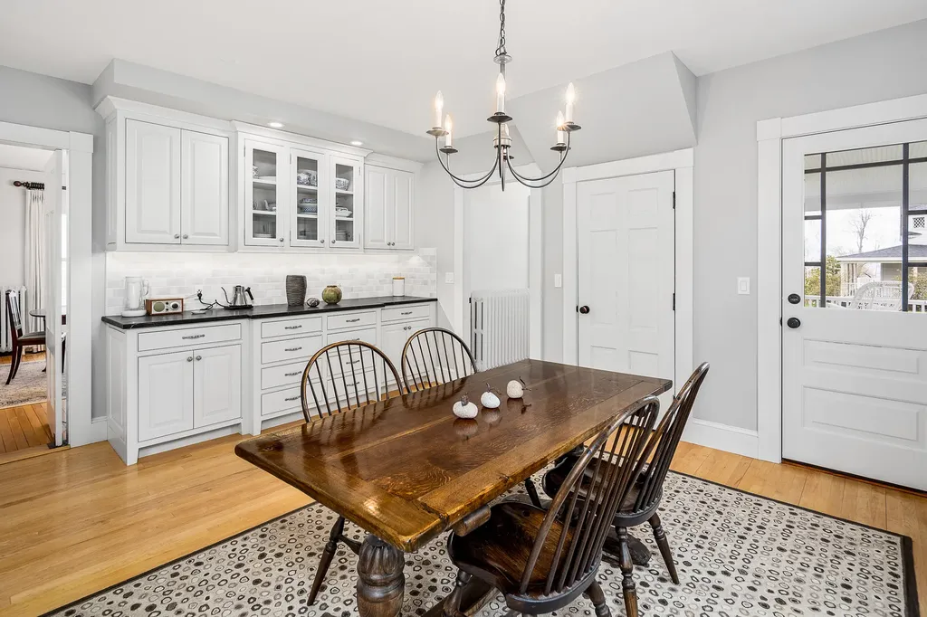101 Chestnut Street Camden ME 04843