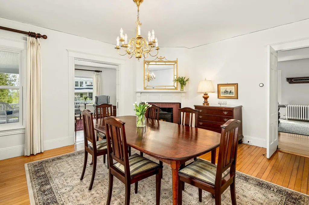 101 Chestnut Street Camden ME 04843