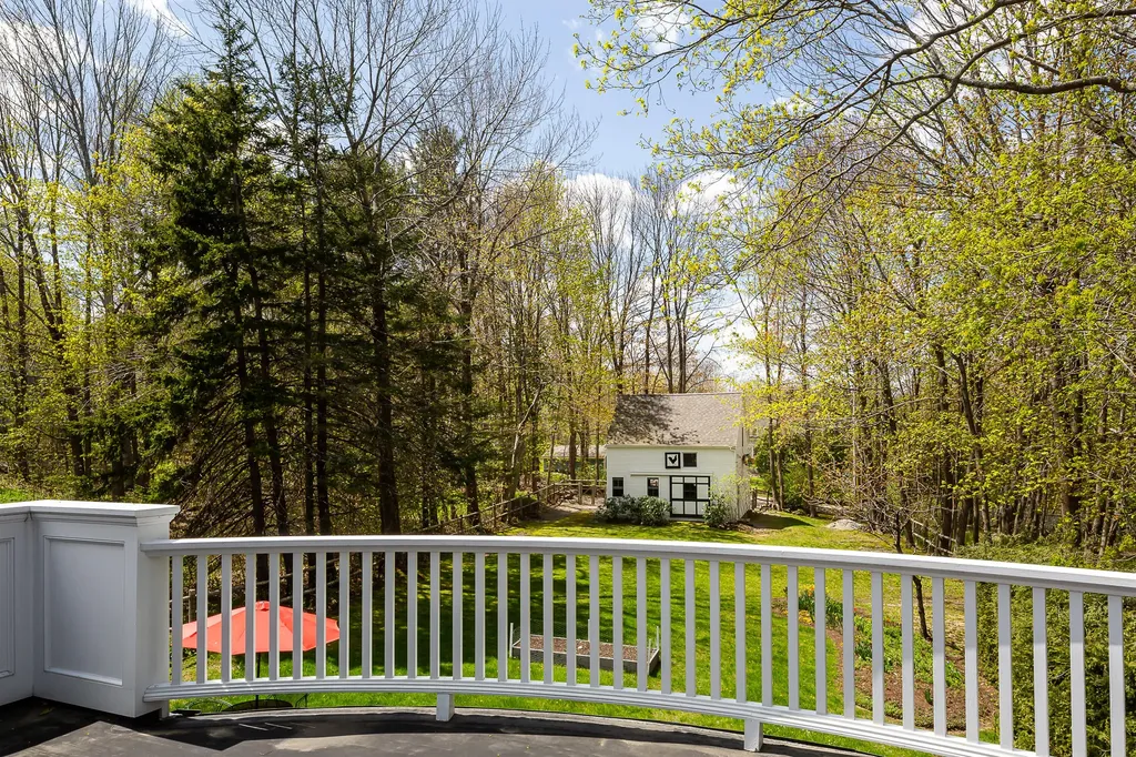 101 Chestnut Street Camden ME 04843