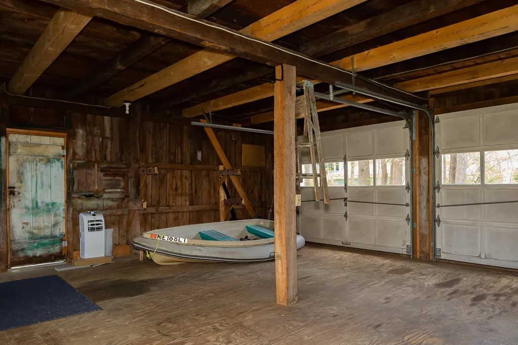101 Chestnut Street Camden ME 04843