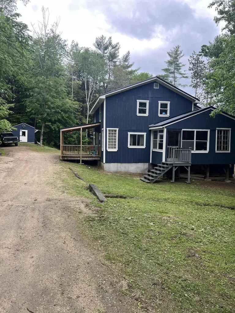 401 Auburn Road Peru ME 04290