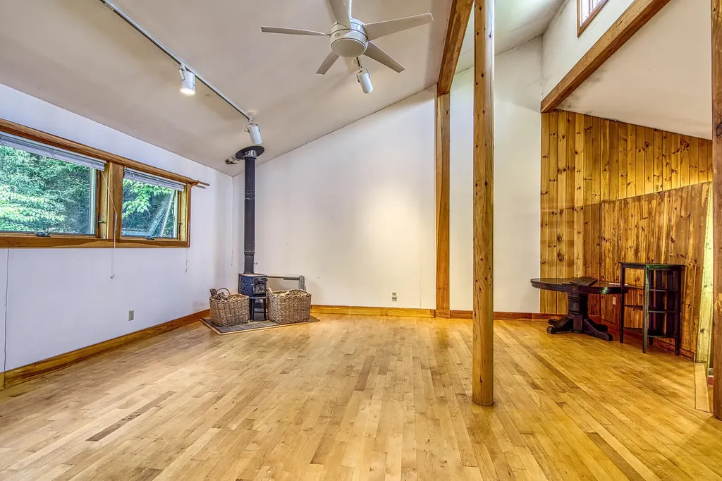 135 Eaton Point Road Deer Isle ME 04627