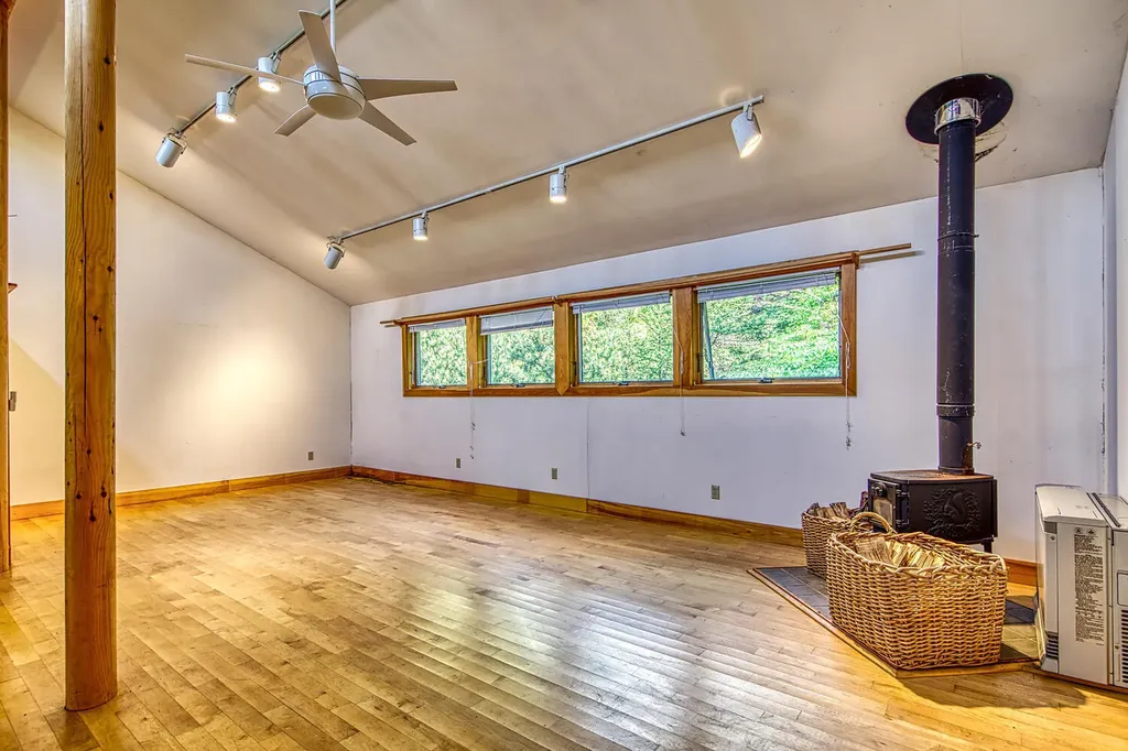 135 Eaton Point Road Deer Isle ME 04627