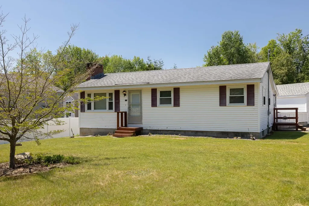 113 Old Pine Hill Road N Berwick ME 03901