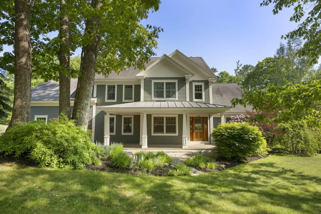 62 Cross Hill Road Cape Elizabeth ME 04107