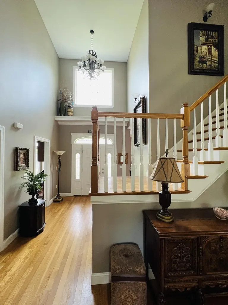 54 Constitution Avenue Hampden ME 04444