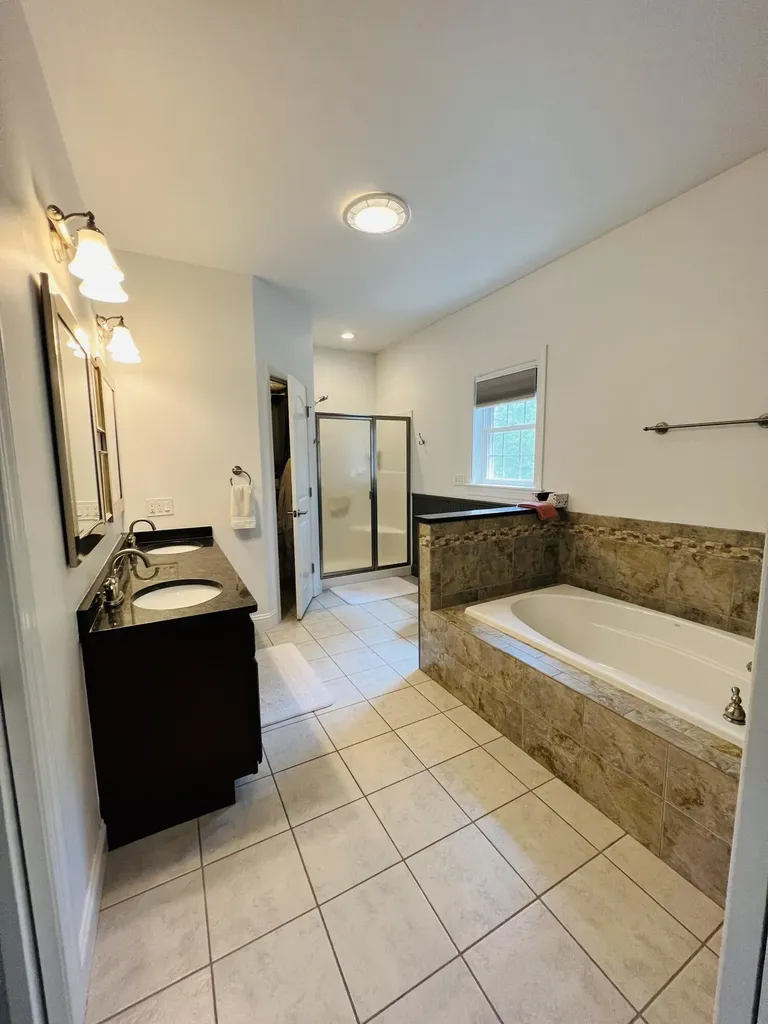 54 Constitution Avenue Hampden ME 04444