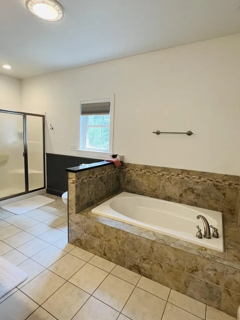 54 Constitution Avenue Hampden ME 04444