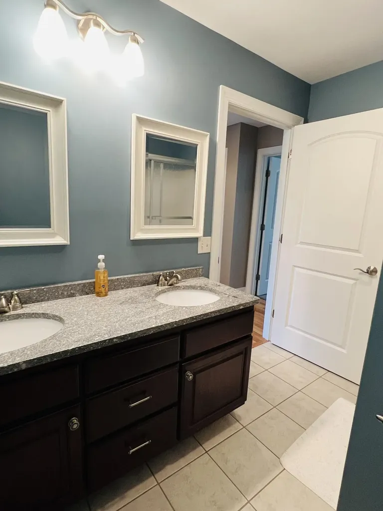 54 Constitution Avenue Hampden ME 04444