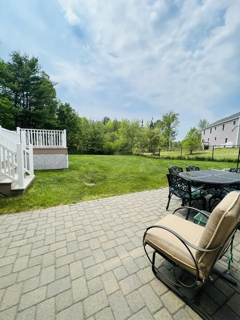 54 Constitution Avenue Hampden ME 04444