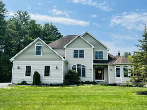 54 Constitution Avenue Hampden ME 04444