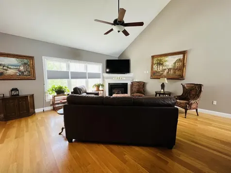 54 Constitution Avenue Hampden ME 04444