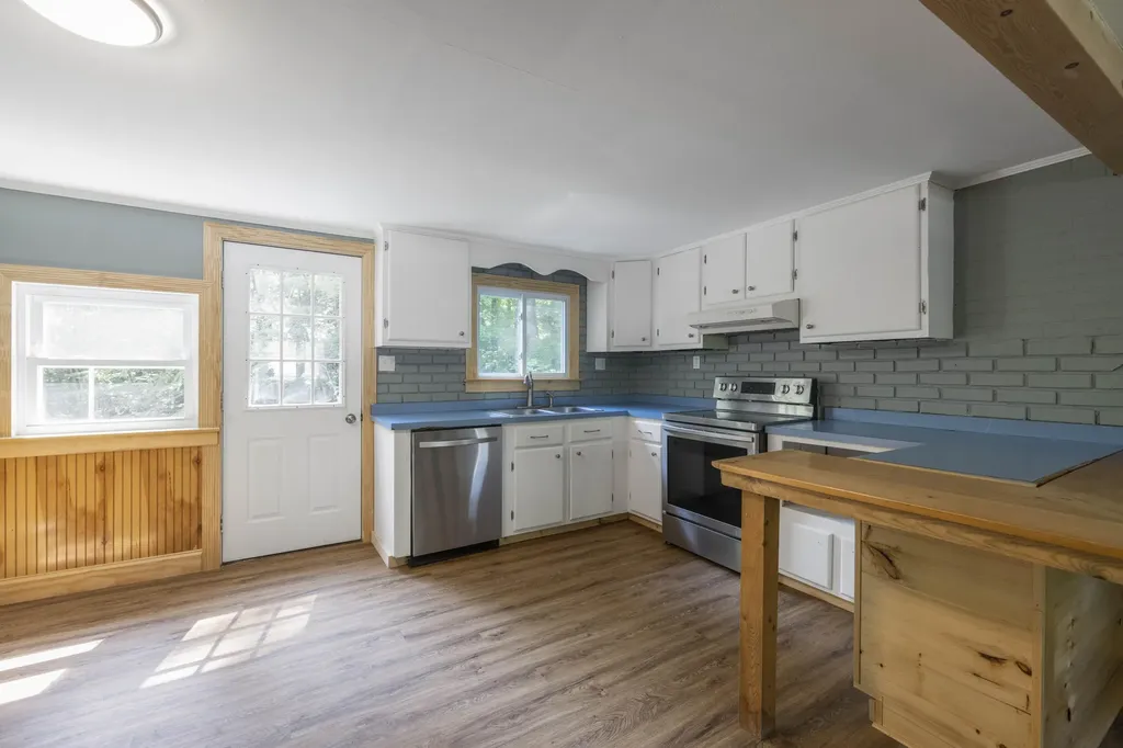 79 Spear Road Standish ME 04084