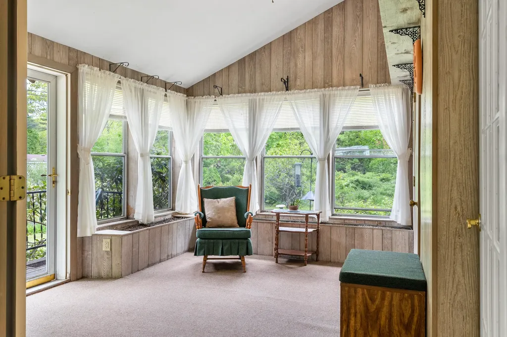 353 Duck Puddle Road Nobleboro ME 04555