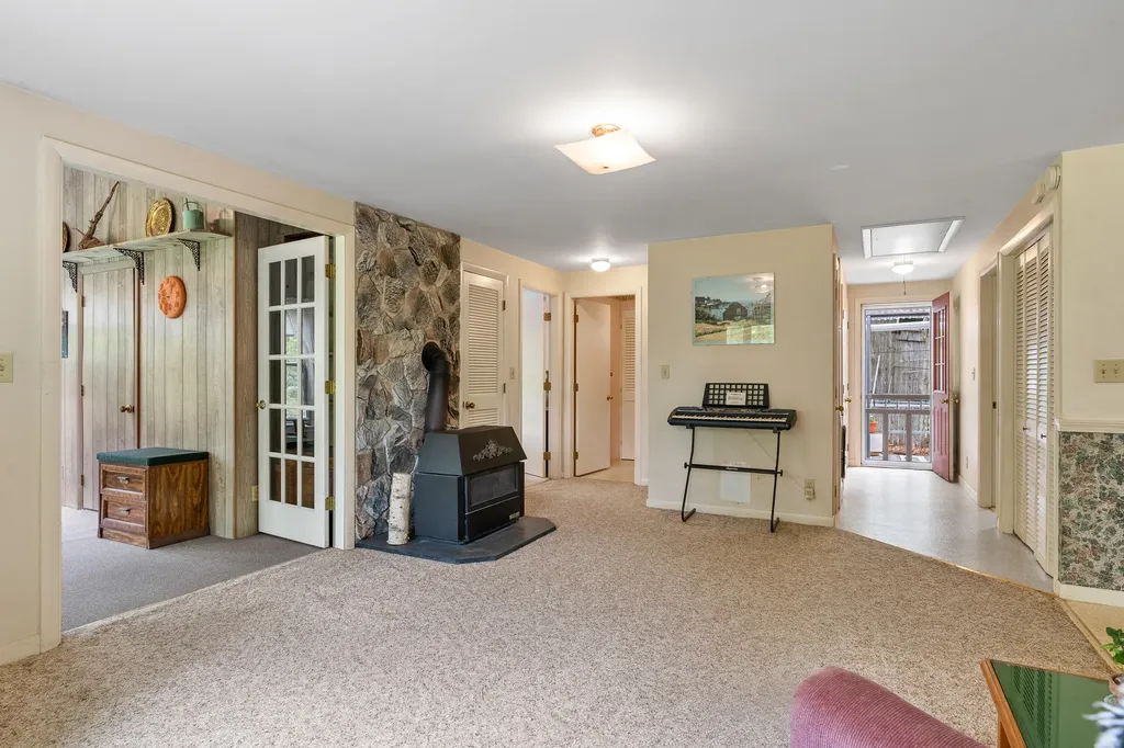 353 Duck Puddle Road Nobleboro ME 04555
